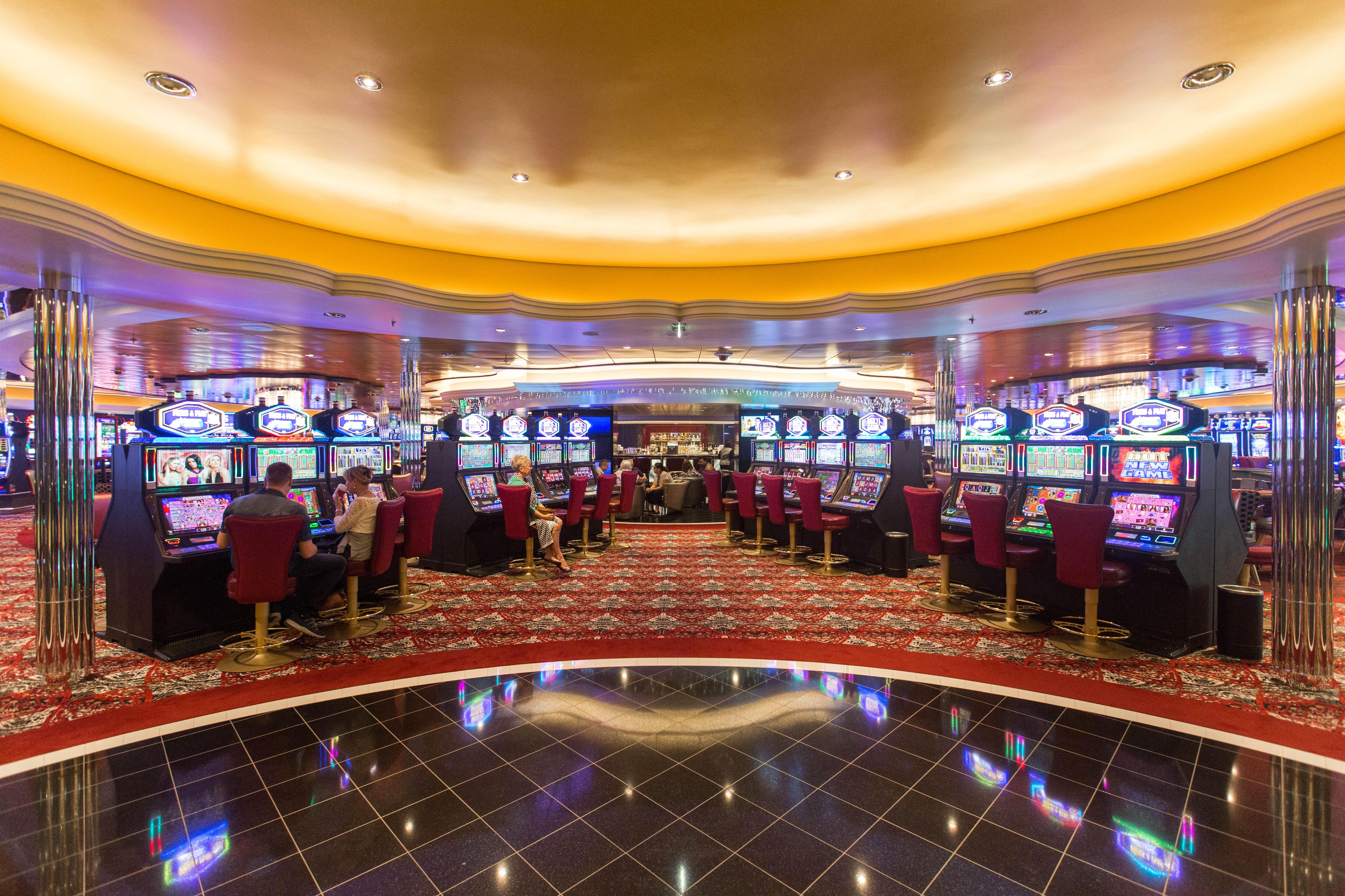 The Best⁤ Casinos to‌ Try Your Luck ‍with Hurt​ Business Slots